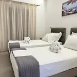 Cosmos 公寓式酒店