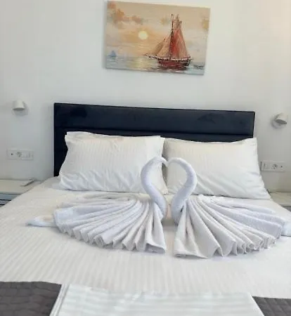 Apart-hotel Cosmos 4*