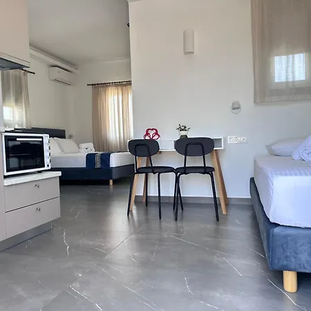 Apart-hotel Cosmos 4*