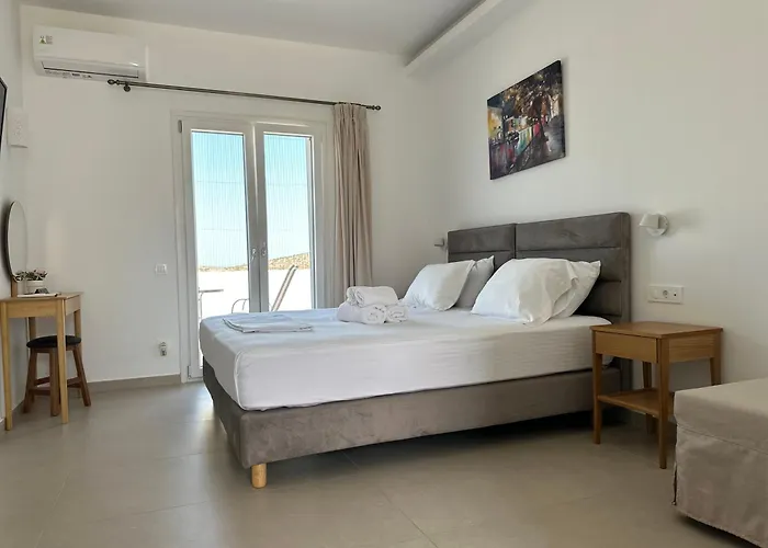 Cosmos 4* Irakleia (Naxos)