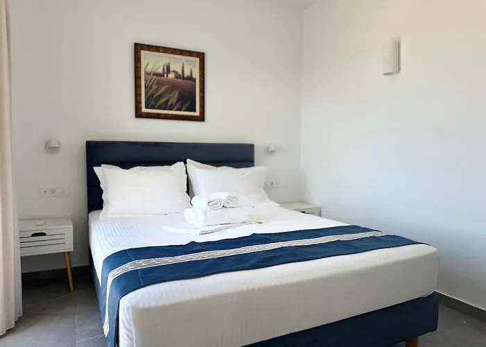 Cosmos 公寓式酒店